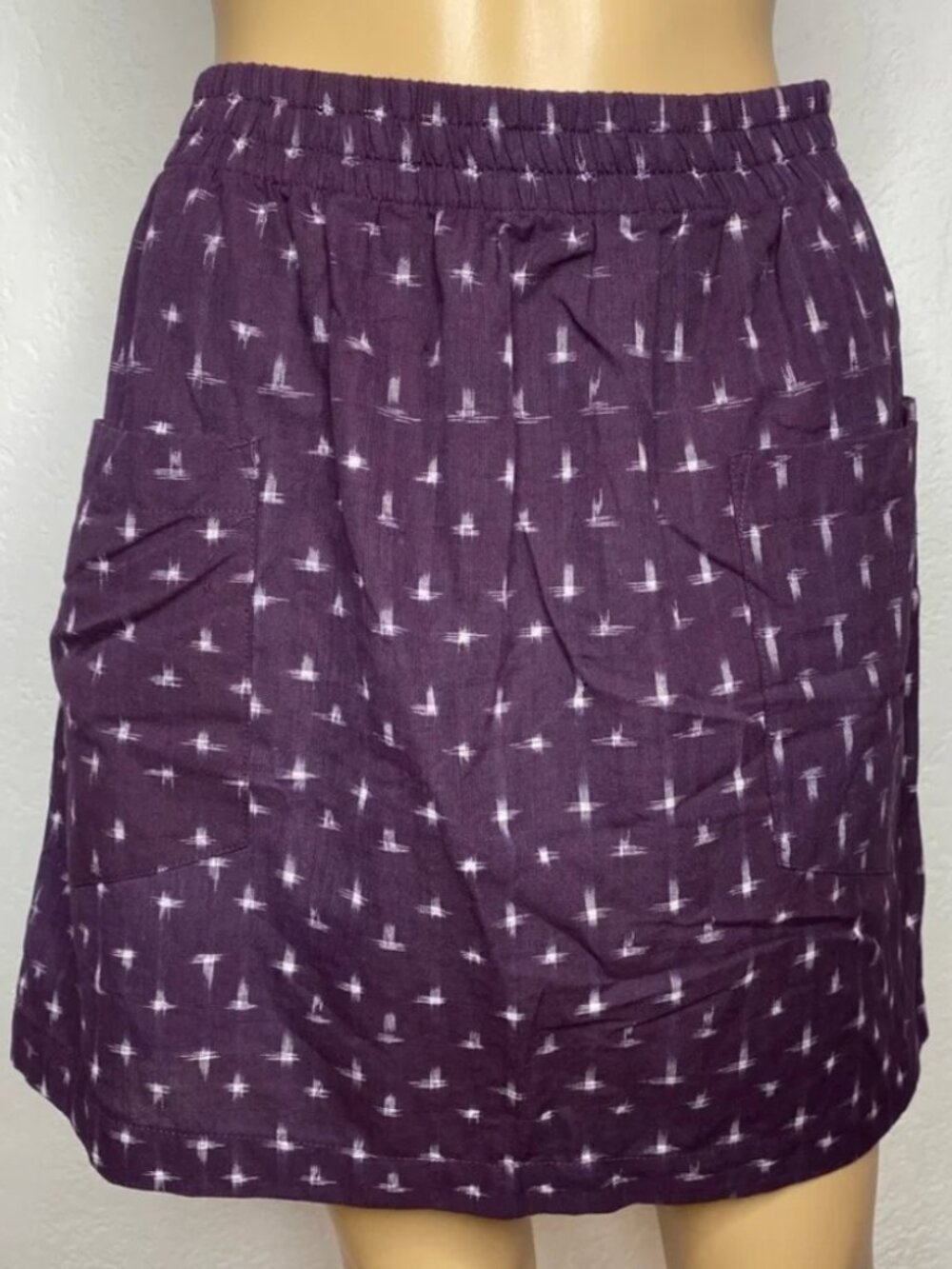 Mollusk California Skirt Women’s Elastic Waist Patch Pocket- XS / Burgundy